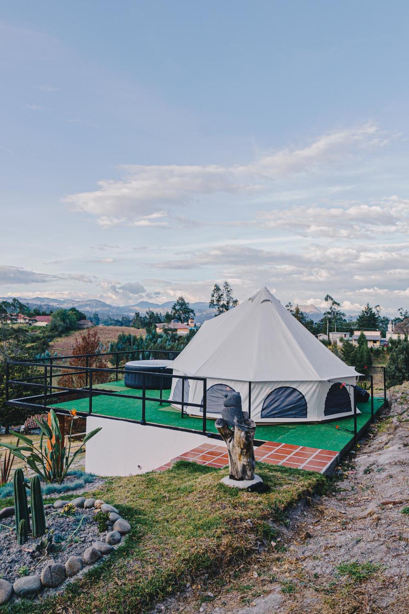 Killary Lodge & Glamping Cachanlo de Sidcay Exterior photo